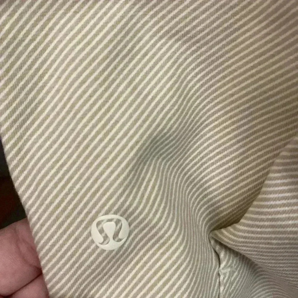 Lululemon Rollin With My Omies Hoodie Size 8 - Picture 9 of 9